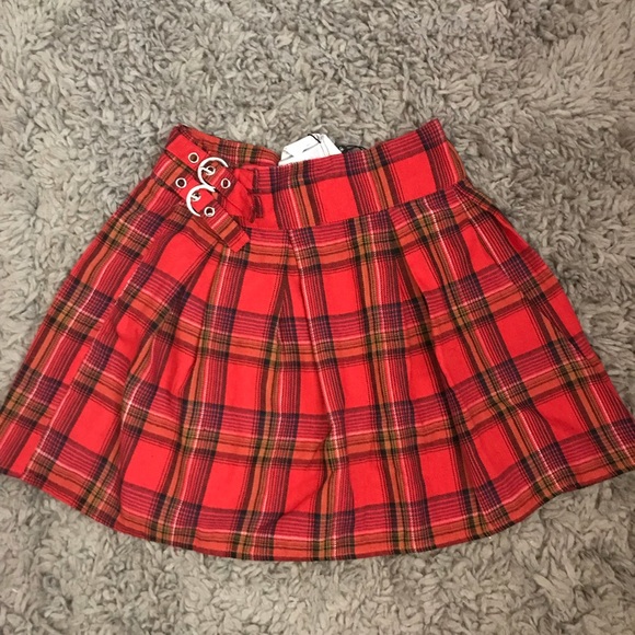 Plaid Skirt Tweed Skirt Missguided Depop Red Tartan Skirt